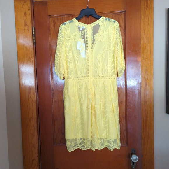 NEW Socialite Yellow Dress - Picture 2 of 4